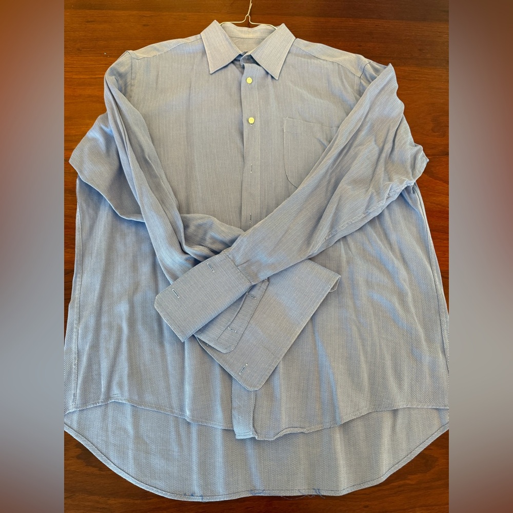 Fratelli Moda Men’s Dress Shirt - barely worn